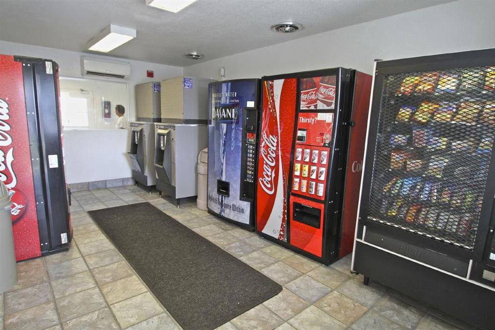Hotel 6-san Bernardino, Ca - South